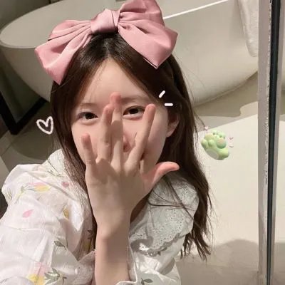 蓝色长袍